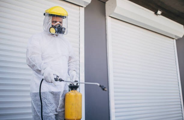 Pest infestation insurance for storage units